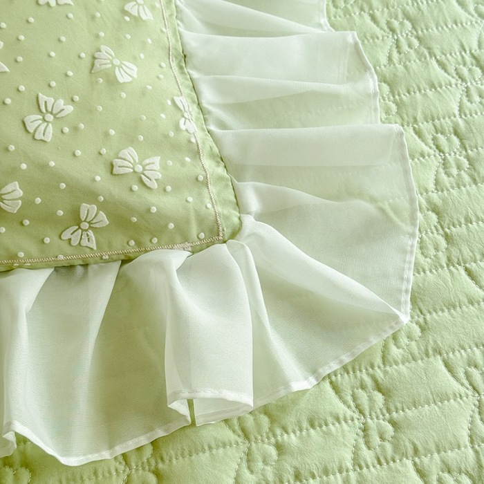 91家纺网 家纺一手货源 找家纺 苏米娜家纺2025春夏新品韩版甜美公主风全棉双层纱水洗棉床盖四件套刺绣针织棉双层纱纯棉棉麻全棉少女心夹棉床裙款夏被款床盖四件套 幻蝶-婴儿蓝  幻蝶-嫩芽绿 