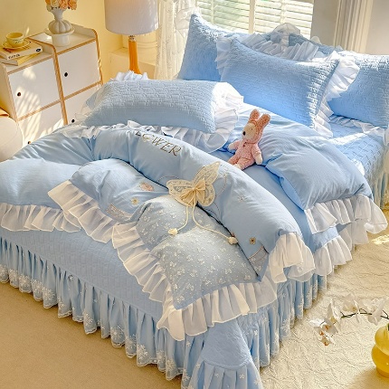 苏米娜家纺2025公主春夏新品韩版甜美风全棉双层纱水洗棉床盖四件套刺绣针织棉双层纱纯棉棉麻全棉少女心夹棉床裙款夏被款床盖四件套 幻蝶-婴儿蓝 幻蝶-婴儿蓝 