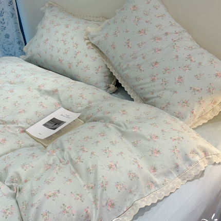 91家纺网 家纺一手货源 找家纺 （总）荣轩2025新款全棉双层纱镂空花边工艺款四件套（铺床版）