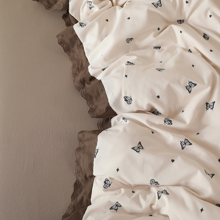 91家纺网 家纺一手货源 找家纺 苏米娜家纺2025韩版复古花边针织棉双层纱四件套A类母婴级有氧双层纱针织棉亲肤小清新印花 梦蝶 