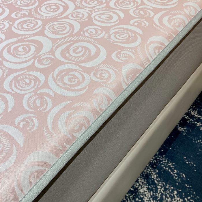 91家纺网 家纺一手货源 找家纺 蝶帕家纺 2025新品A类PE高分子乙纶复合三明治提花冰丝席 玫瑰花海 床笠