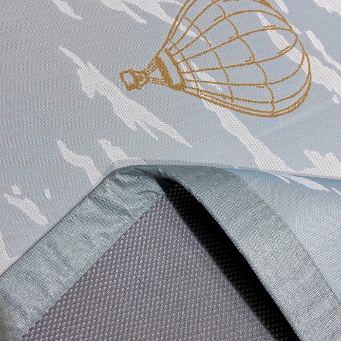 91家纺网 家纺一手货源 找家纺 蝶帕家纺 2025新品A类PE高分子乙纶复合三明治提花冰丝席 浪漫气球 床席