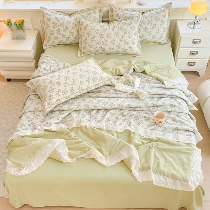 91家纺网 家纺一手货源 找家纺 【苏东来】2025小清新韩版印花蕾丝花边皱皱棉工艺款拼接单夏被四件套韩式赫本碎花荷叶边夏凉被子空调被双人春秋被可水洗 清茶