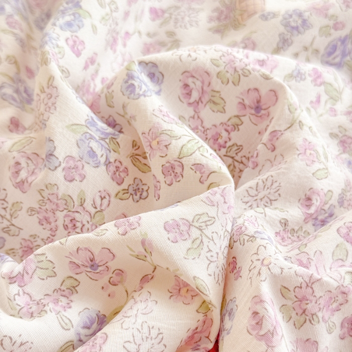 91家纺网 家纺一手货源 找家纺 【苏东来】2025小清新韩版印花蕾丝花边皱皱棉工艺款拼接单夏被四件套韩式赫本碎花荷叶边夏凉被子空调被双人春秋被可水洗 粉黛