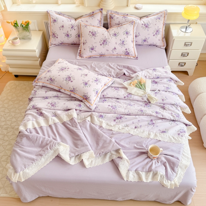 91家纺网 家纺一手货源 找家纺 【苏东来】2025小清新韩版印花蕾丝花边皱皱棉工艺款拼接单夏被四件套韩式赫本碎花荷叶边夏凉被子空调被双人春秋被可水洗 铃萝