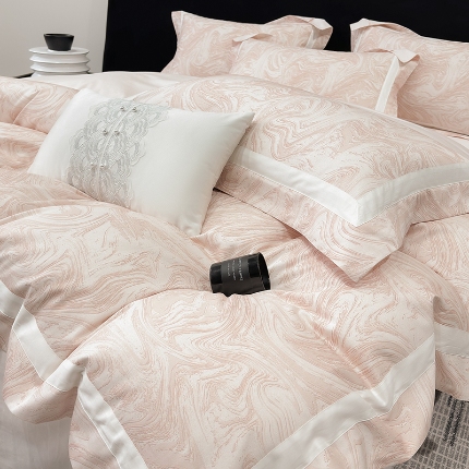 91家纺网 家纺一手货源 找家纺 春夏新品50*50S贡缎长绒棉活性数码印花四件套纯棉床单床笠高档礼盒装 樱花粉-铂金时代-贡缎长绒