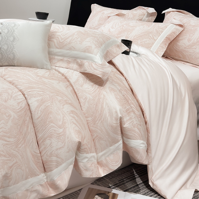 91家纺网 家纺一手货源 找家纺 春夏新品50*50S贡缎长绒棉活性数码印花四件套纯棉床单床笠高档礼盒装 樱花粉-铂金时代-贡缎长绒