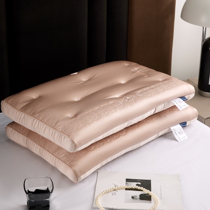 91家纺网 家纺一手货源 找家纺 （总）2025新款 释压好眠 SPA呵护枕芯 檀香助眠按摩枕头丝滑透气成人枕芯