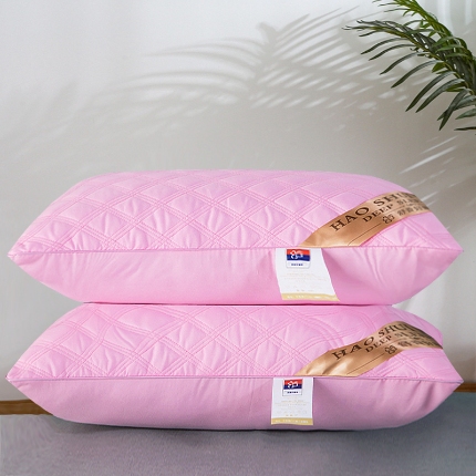 91家纺网 家纺一手货源 找家纺 兴丝露枕芯 亲肤绗缝三线格枕芯 羽丝枕 舒适枕 中高枕 成人枕头 宿舍枕芯