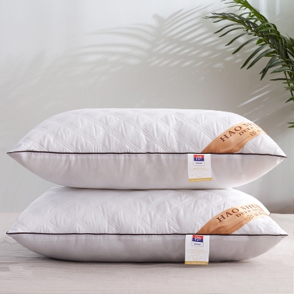 91家纺网 家纺一手货源 找家纺 兴丝露枕芯 亲肤绗缝三线格枕芯 羽丝枕 舒适枕 中高枕 成人枕头 宿舍枕芯