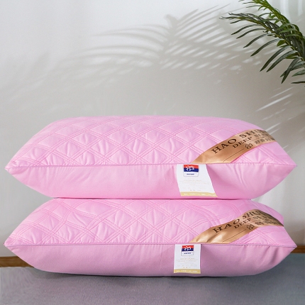 91家纺网 家纺一手货源 找家纺 （总）兴丝露枕芯 亲肤绗缝三线格枕芯 羽丝枕 舒适枕 中高枕 成人枕头 宿舍枕芯