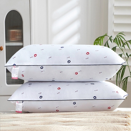 91家纺网 家纺一手货源 找家纺 兴丝露枕芯 学生宿舍枕芯 舒适枕 学生枕 特价学生枕 羽丝枕 单人枕头 学生枕 高弹舒适枕