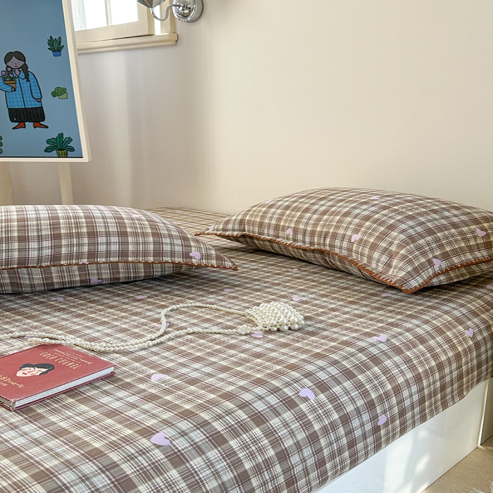 91家纺网 家纺一手货源 找家纺 金丝鸟 2025春夏新款全棉纯棉双层纱床笠 床笠单件 复古棕格