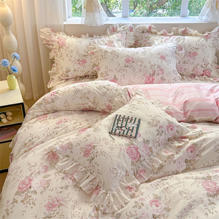 91家纺网 家纺一手货源 找家纺 忘忧草 2025新款全棉夹棉印花床裙四件套纯棉 华庭庄园-米