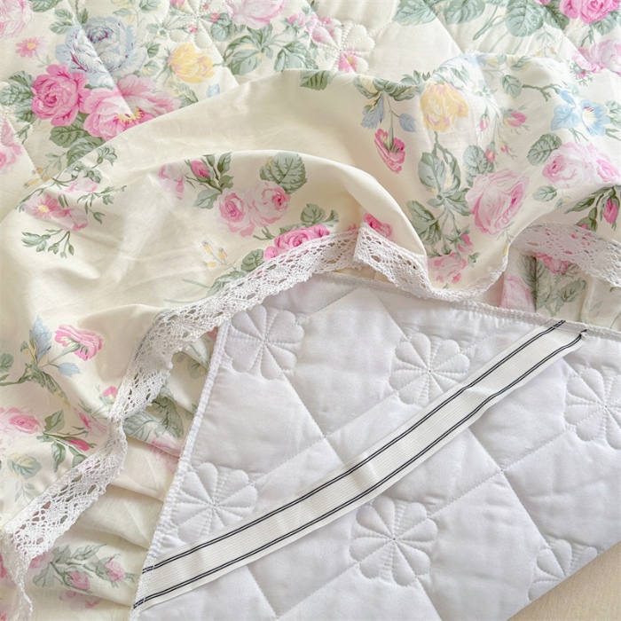 91家纺网 家纺一手货源 找家纺 忘忧草 2025新款全棉夹棉印花床裙四件套纯棉 可妮露