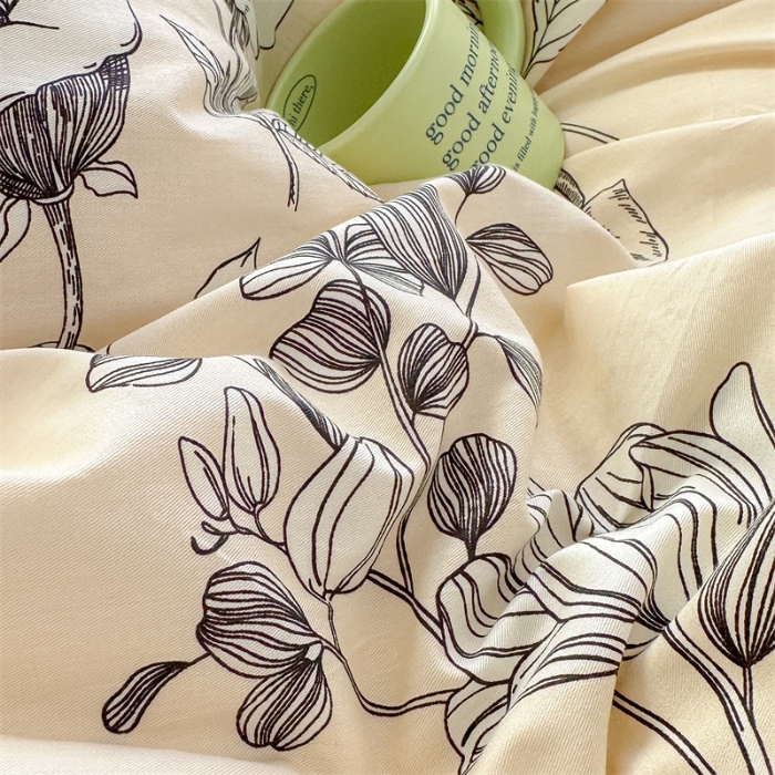 91家纺网 家纺一手货源 找家纺 忘忧草 2025新款全棉夹棉印花床裙四件套纯棉 宁静花开