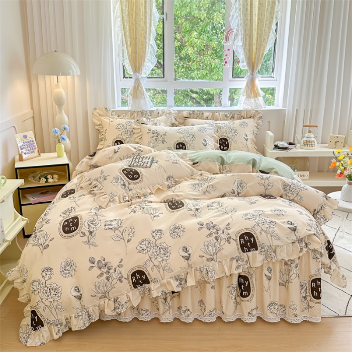 91家纺网 家纺一手货源 找家纺 忘忧草 2025新款全棉夹棉印花床裙四件套纯棉 宁静花开