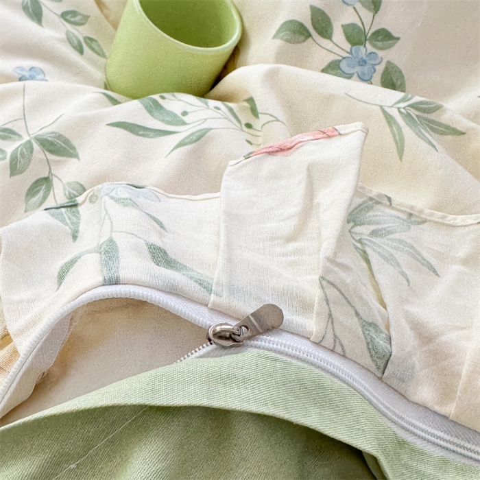 91家纺网 家纺一手货源 找家纺 忘忧草 2025新款全棉夹棉印花床裙四件套纯棉 轻婉花语