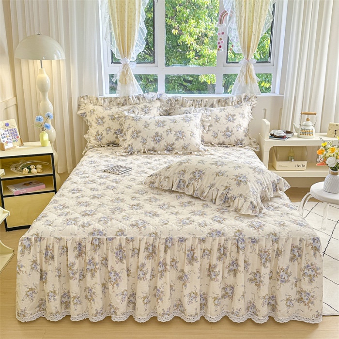 91家纺网 家纺一手货源 找家纺 忘忧草 2025新款全棉夹棉印花床裙四件套纯棉 云溪之境