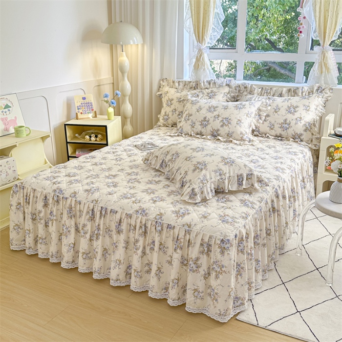 91家纺网 家纺一手货源 找家纺 忘忧草 2025新款全棉夹棉印花床裙四件套纯棉 云溪之境