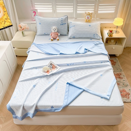 91家纺网 家纺一手货源 找家纺 湘之帛 2025新款冰豆豆凉席四件套 卡皮巴拉-浅蓝