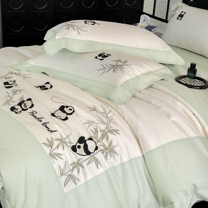 91家纺网 家纺一手货源 找家纺 春夏新品50*50S贡缎长绒棉刺绣四件套纯棉床单床笠高档礼盒装 白拼绿-熊猫乐园-贡缎长绒棉