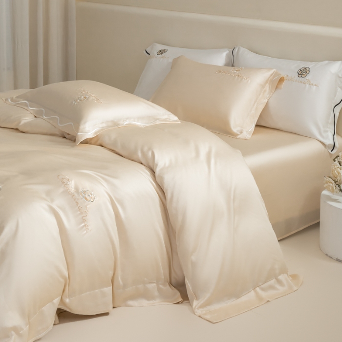 91家纺网 家纺一手货源 找家纺 春夏新品超细旦冷凝刺绣四件套100%莱赛尔高档礼盒装 鎏金--赫本-超细旦