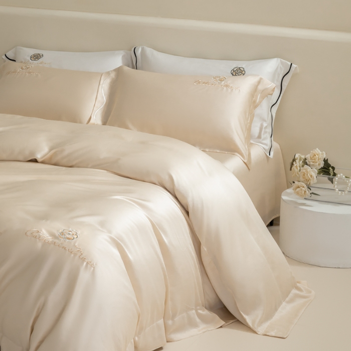 91家纺网 家纺一手货源 找家纺 春夏新品超细旦冷凝刺绣四件套100%莱赛尔高档礼盒装 鎏金--赫本-超细旦