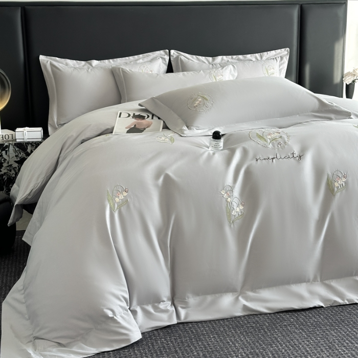 91家纺网 家纺一手货源 找家纺 （总）（控价）2025新款 专版花型 高克重A类 全棉长绒棉满屏重工刺绣四件套-铃兰物语