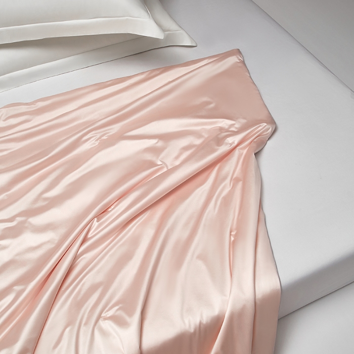 91家纺网 家纺一手货源 找家纺 【2025】锦氨蚕丝夏凉被可水洗可烘干 严格控价请参照执行否则不予供货 粉色