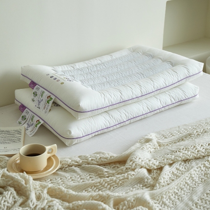 91家纺网 家纺一手货源 找家纺 （总）2025新款 新款A类全棉草本低平枕 薰衣草荞麦护颈枕头按摩学生成人枕芯