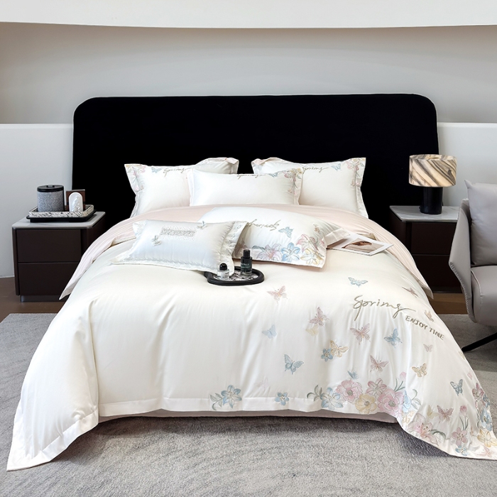 91家纺网 家纺一手货源 找家纺 春夏新品50*50S贡缎长绒棉刺绣四件套纯棉床单床笠高档礼盒装 白拼粉-蝶屿梦境-贡缎长绒棉