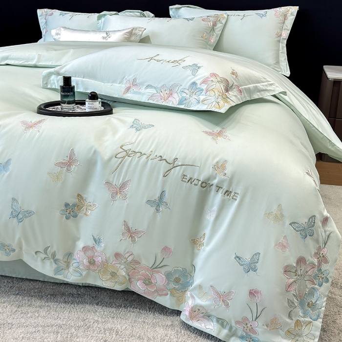 91家纺网 家纺一手货源 找家纺 春夏新品50*50S贡缎长绒棉刺绣四件套纯棉床单床笠高档礼盒装 清新绿-蝶屿梦境-贡缎长绒棉