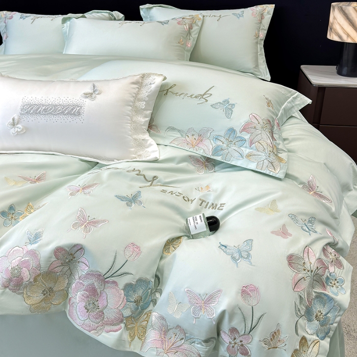 91家纺网 家纺一手货源 找家纺 春夏新品50*50S贡缎长绒棉刺绣四件套纯棉床单床笠高档礼盒装 清新绿-蝶屿梦境-贡缎长绒棉