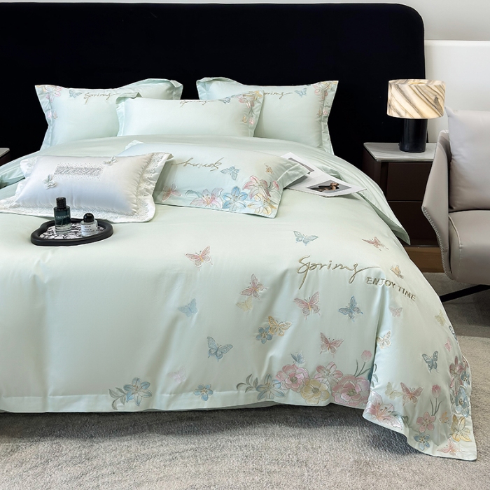 91家纺网 家纺一手货源 找家纺 春夏新品50*50S贡缎长绒棉刺绣四件套纯棉床单床笠高档礼盒装 清新绿-蝶屿梦境-贡缎长绒棉