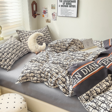 91家纺网 家纺一手货源 找家纺 灿哈2025款磨毛植物羊绒四件套更多花型群下载（新）