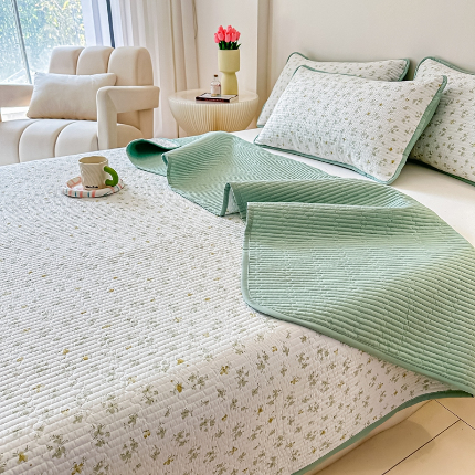 91家纺网 家纺一手货源 找家纺 （总）橘夏家纺2025爆款棉感珍珠绸印花床盖三件套