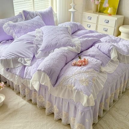 91家纺网 家纺一手货源 找家纺 （总）漫布云家纺2025春夏韩版法式公主风水洗棉床盖款多功能被套 夏被床盖四件套多功能二合一水洗棉夹泡泡棉小竺棉棉床裙款  香榭丽-婴儿蓝 