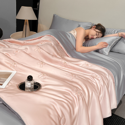 91家纺网 家纺一手货源 找家纺 （总）鑫顺欣 2025新款水洗冰丝刺绣麻绳系列凉感夏被四件套夏凉被