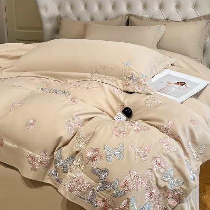 91家纺网 家纺一手货源 找家纺 （总）新方向 2025新款天丝刺绣大宽边工艺四件套-蝶恋 直播首选（纸盒包装）