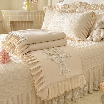 91家纺网 家纺一手货源 找家纺 苏米娜家纺 2025新款凉席席子凉席夏被夏凉被空调被四件套 花夕-奶昔白