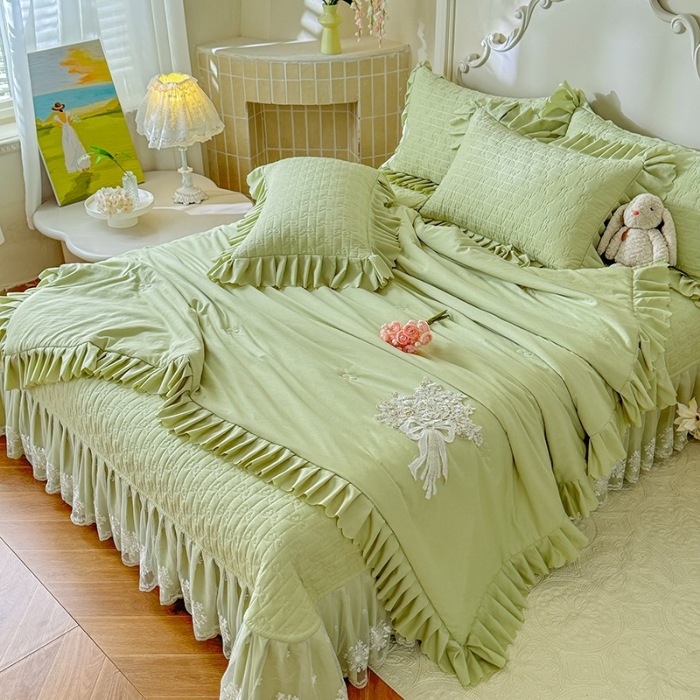 91家纺网 家纺一手货源 找家纺 苏米娜家纺 2025新款凉席席子凉席夏被夏凉被空调被四件套 花夕-新芽绿