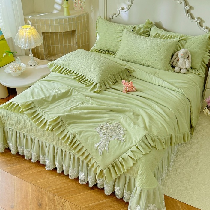 91家纺网 家纺一手货源 找家纺 苏米娜家纺 2025新款凉席席子凉席夏被夏凉被空调被四件套 花夕-新芽绿