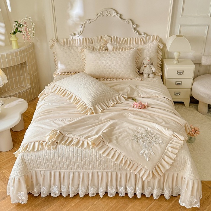 91家纺网 家纺一手货源 找家纺 苏米娜家纺 2025新款凉席席子凉席夏被夏凉被空调被四件套 花夕-奶昔白