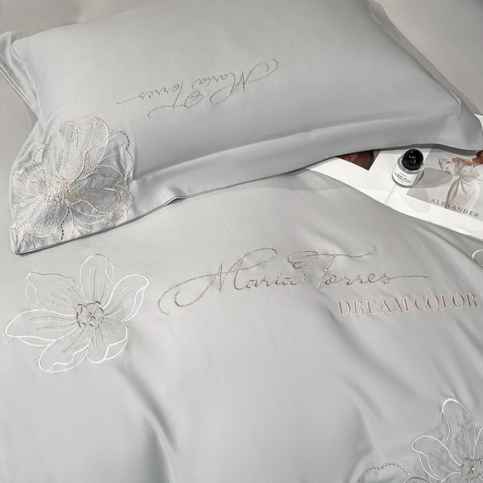 91家纺网 家纺一手货源 找家纺 （总）新方向 2025新款天丝重工刺绣大宽边工艺四件套-时光  直播首选（纸盒包装）