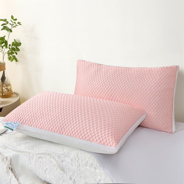 91家纺网 家纺一手货源 找家纺 兴丝露枕芯 凉感丝豆豆羽丝枕 全棉羽丝绒枕头 立体枕 双边枕 春夏枕头 夏季凉感枕 舒适枕