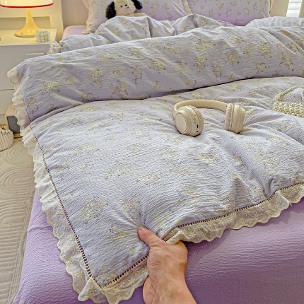 91家纺网 家纺一手货源 找家纺 （总）金梦拉家纺 2025新款提花纱布皱皱纱四件套（全棉镂空花边款）