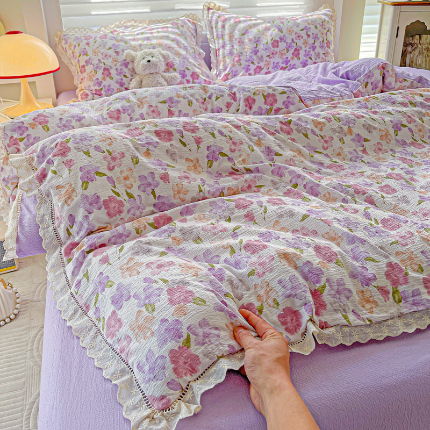 91家纺网 家纺一手货源 找家纺 （总）金梦拉家纺 2025新款提花纱布皱皱纱四件套（全棉镂空花边款）