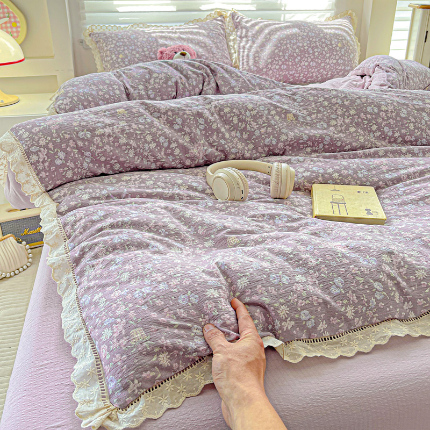 91家纺网 家纺一手货源 找家纺 （总）金梦拉家纺 2025新款提花纱布皱皱纱四件套（全棉镂空花边款）