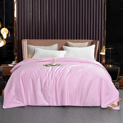 91家纺网 家纺一手货源 找家纺 热销柞蚕丝被 高端全棉贡缎提花柞蚕丝被 保真纯桑蚕丝被 夏凉被 空调被 春秋被 冬被 婚庆被子